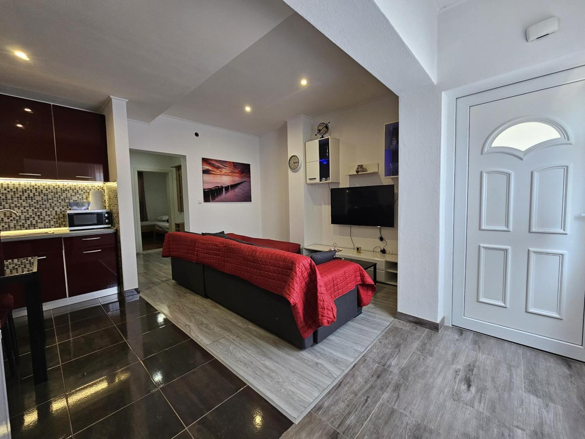 Modern Apartment Nikola In A Quiet Area Kaštel Stari Kültér fotó