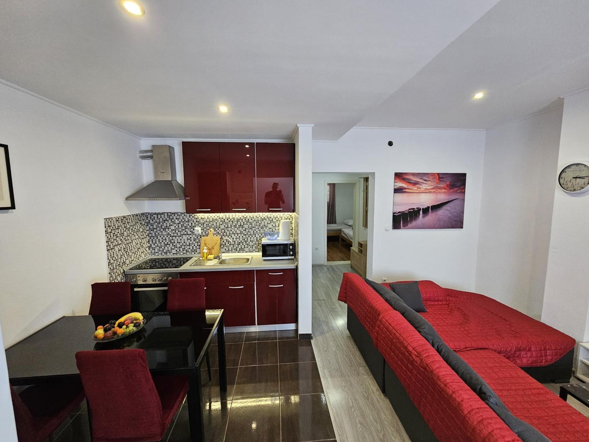 Modern Apartment Nikola In A Quiet Area Kaštel Stari Kültér fotó